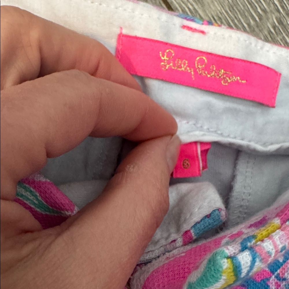 Lilly Pulitzer Callahan shorts - Picture 2 of 5